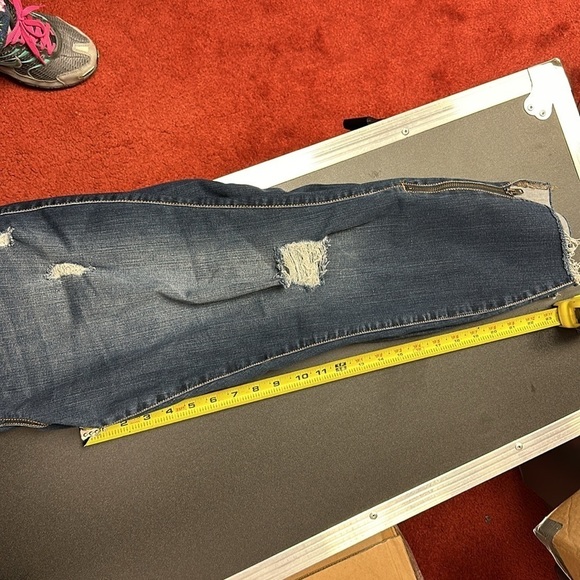 539.   Torrid size 18 R - Picture 6 of 8